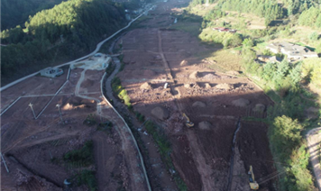 涼山興農(nóng)土地公司投資建設(shè)墾造水項(xiàng)目助力涼山土地整治“百日攻堅(jiān)”行動(dòng)